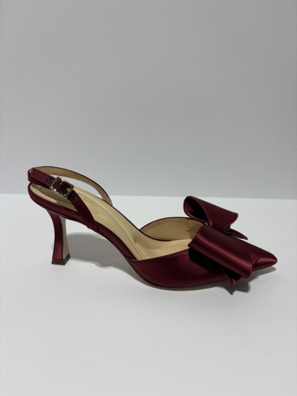 Jessica Simpson Women’s Fenrah Burgundy Slingback Pumps, Size 8 M